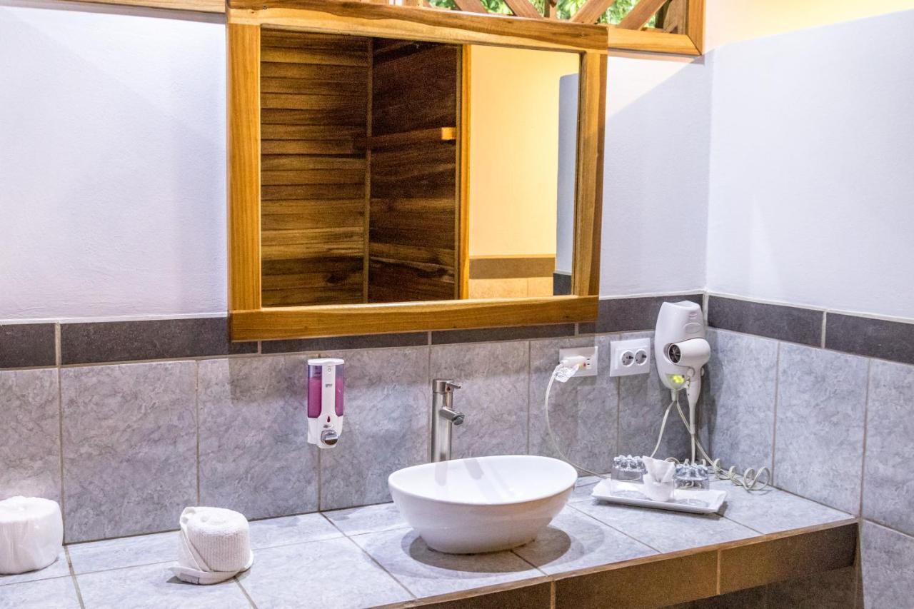Relax Natural Village Adults Only Puerto Viejo de Talamanca Εξωτερικό φωτογραφία