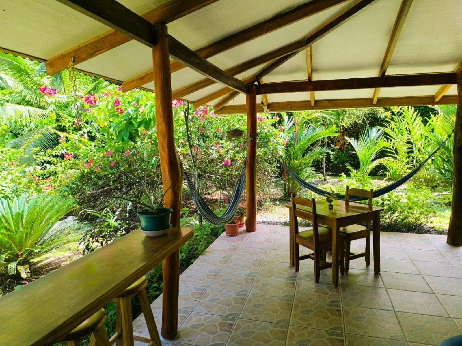 Relax Natural Village Adults Only Puerto Viejo de Talamanca Εξωτερικό φωτογραφία